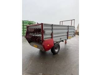 compoststrooiers Agromet mestverspreider