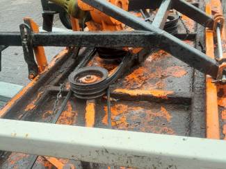 cirkelmaaiers Brede Weidebloter