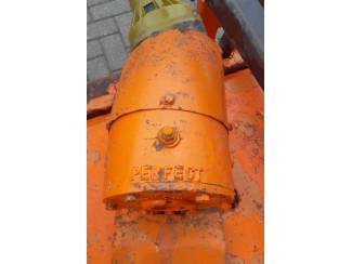 cirkelmaaiers Brede Weidebloter