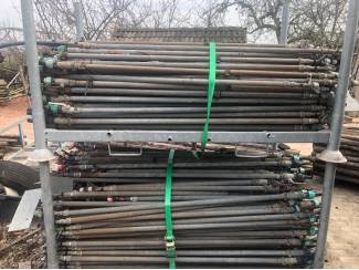 beregening en toebehoren Gebruikte stand pijpen met sproeier