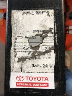 heftrucks stapelaars palletwagens Elektrische pompwagen met lader Toyota