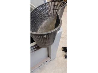 plukmanden plukslede pluktrappen plukmandjes voor kersen