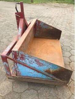 smalspoortractoren Hydraulische grondbak voor aan de hefinrichting