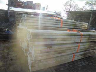 boompalen en toebehoren Beton palen 7 x7      3.5 meter lang