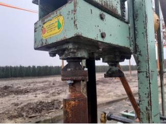 Appelbomen Grondboor met Verticale Lift