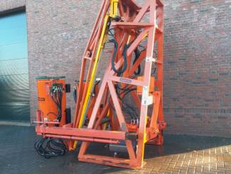 hoogwerkers en plukkoppers Snoeihoogwerker