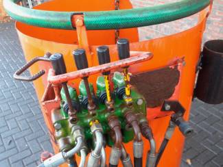 hoogwerkers en plukkoppers Snoeihoogwerker