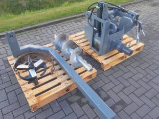 wortelsnijder Combi voor Graafmachine met Bomenrooier , Grondboor & Stronkboor