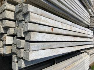 Betonpalen 9x9
