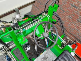 mechanische onkruidbestrijding SMA 70-33 HST Tool Carrier