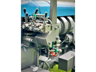 smalspoortractoren Eicher 680 VA Turbo, Beugel versie