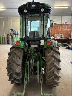 smalspoortractoren John Deere 5080GV - 2011 - 3257 uren