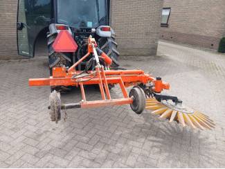 mechanische onkruidbestrijding Bio Dynamic Vingerwieder