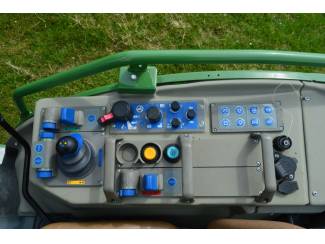 smalspoortractoren Fendt 207 V 4-WD Beugelversie