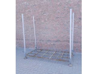 Zeer Grote Stapelrekken met Gaasbodem