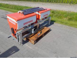 onkruidspuit SMA Portaaltractor + Werktuigen