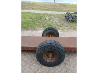aanhangwagens Fruitteelt/kisten wagen achter de tractor