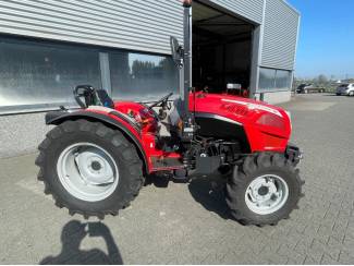 smalspoortractoren Mc Cormick X2.055 smalspoor tractor