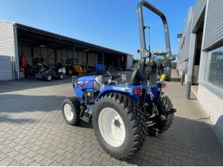 smalspoortractoren Iseki TLE 3410 hydrostaat aandrijving met Gallaxy Pro banden