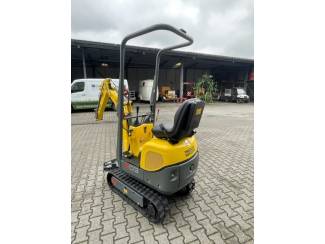 Rooimachine Wacker Neuson 803 minigraver met snelwissel en 3 bakken