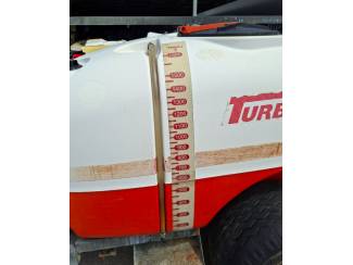 spuitmachines en toebehoren Induma Turbo Twister boomgaardspuit 1500L