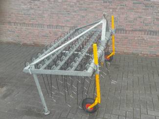 mechanische onkruidbestrijding Hoge Wiedeg