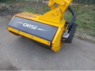 cirkelmaaiers Orsi River 355 Compact armklepelmaaier