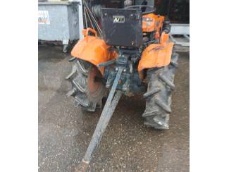 pluktreintractoren 4 x kubota b7001