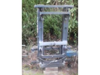 Freelift Hefmast driepunt