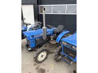pluktreintractoren 4x Iseki TX1410