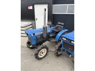pluktreintractoren 4x Iseki TX1410