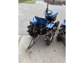 pluktreintractoren 4x Iseki TX1410