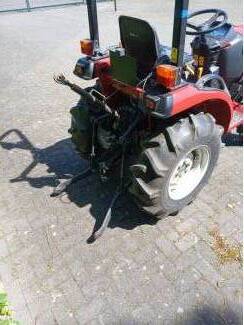 smalspoortractoren Te Koop! shibaura St321 mini trekker.