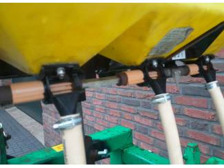mechanische onkruidbestrijding Aangedreven Strooier met Opbouwstrooier