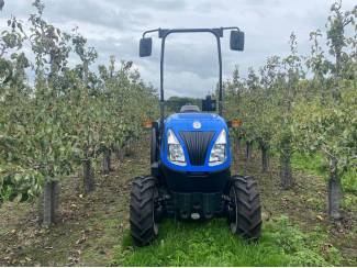 smalspoortractoren New Holland T4.75V EXPORT ONLY