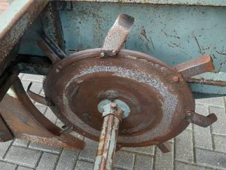 Appelbomen Sleuvenfrees Plantmachine met Plantelementen