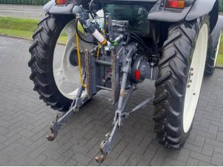 smalspoortractoren Compacte 4WD Tractor