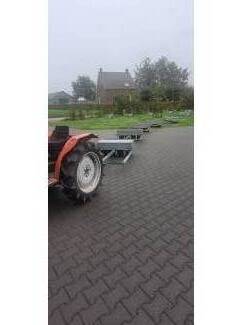 Pluktrein trekker met trein