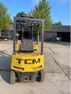 heftrucks stapelaars palletwagens Electrische heftruck TCM