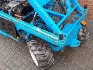 hoogwerkers en plukkoppers Compact Snoeiplateau met Dieselmotor