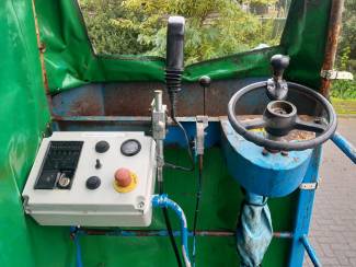 hoogwerkers en plukkoppers Compact Snoeiplateau met Dieselmotor
